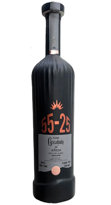 Bottle of CASCAHUIN Cascahuín 55-25 Añejo